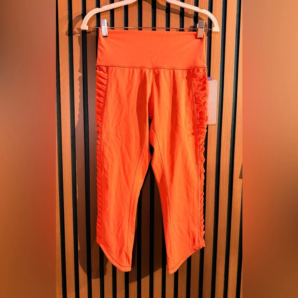 NWT Lululemon Sunshine Salutation Cropped Leggings‎ Side Ruched Mesh Detail Sz 6